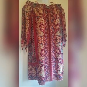 City Triangles Peasant Top